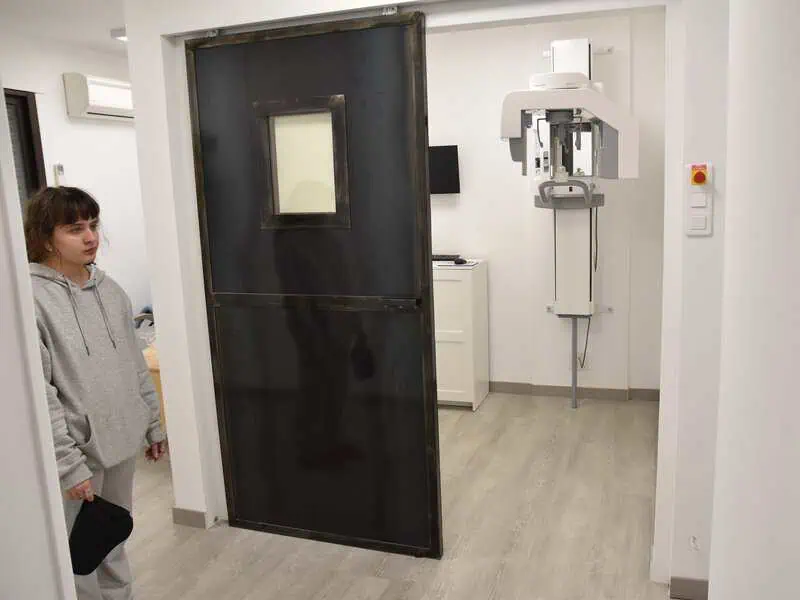 Cabine radiologie dentaire Lamanon Mallemort Salon-de-Provence Istres Eyguieres Cavaillon Avignon Saint-Andiol Saint Cannat Lambesc Saint-Rémy-de-Provence Cabine radiologie dentaire Lamanon Mallemort Salon-de-Provence Istres Eyguieres Cavaillon Avignon Saint-Andiol Saint Cannat Lambesc Saint-Rémy-de-Provence