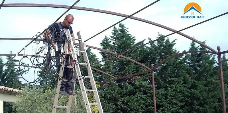 Servio Bat Ferronnier et Travaux Bâtiment Sénas Salon-de-Provence Aix-en-Provence Istres Mallemort Lamanon Avignon Istres Cavaillon Saint-Rémy-de-Provence Servio Bat Ferronnier et Travaux Bâtiment Sénas Salon-de-Provence Aix-en-Provence Istres Mallemort Lamanon Avignon Istres Cavaillon Saint-Rémy-de-Provence